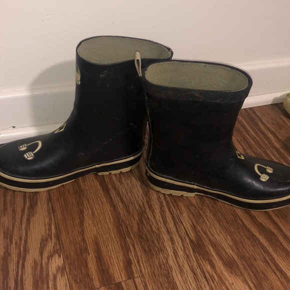 5/$25🖤 dinosaur rubber boots - Picture 2 of 6